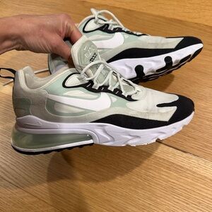Nike Wmns Air Max 270 React 'Spruce Aura' – Size US 8.5 W